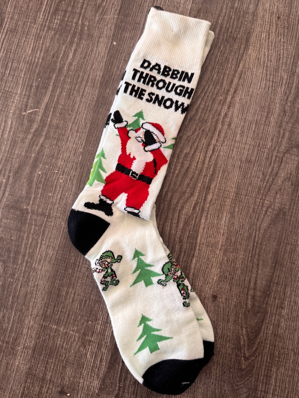 Mens Dabbing Santa Christmas Crew Socks NWOT